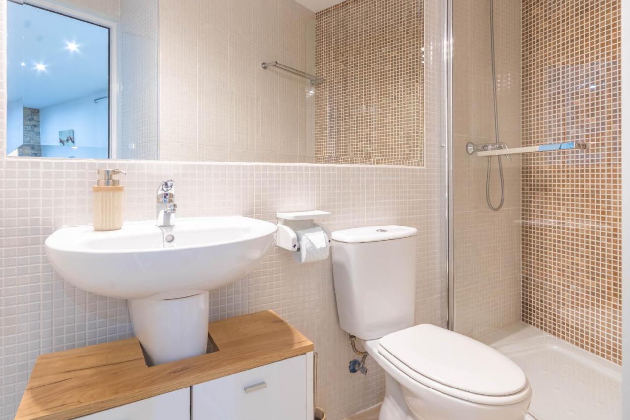 Natural Suite Sevilla Center ภายนอก รูปภาพ