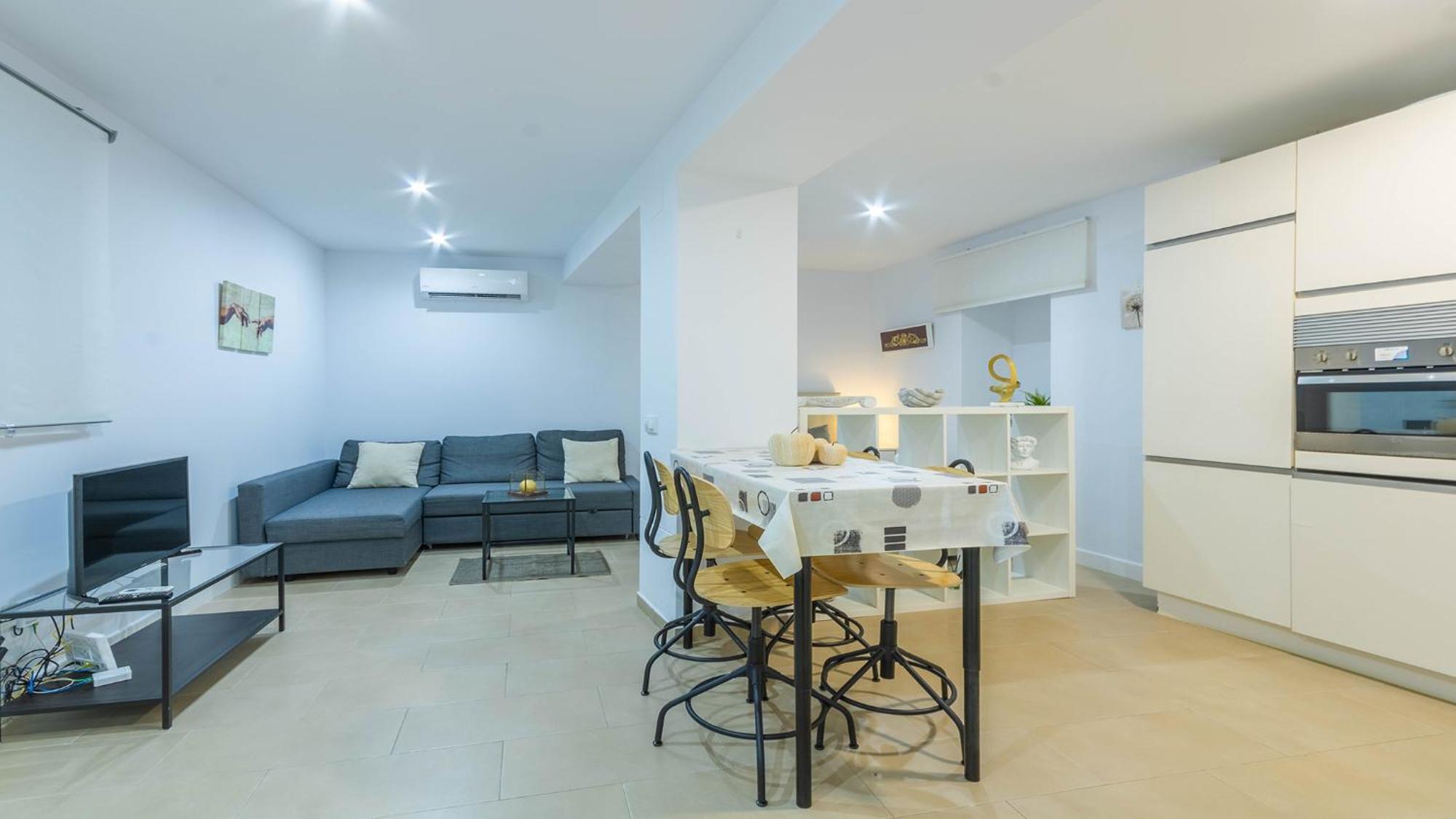 Natural Suite Sevilla Center ภายนอก รูปภาพ
