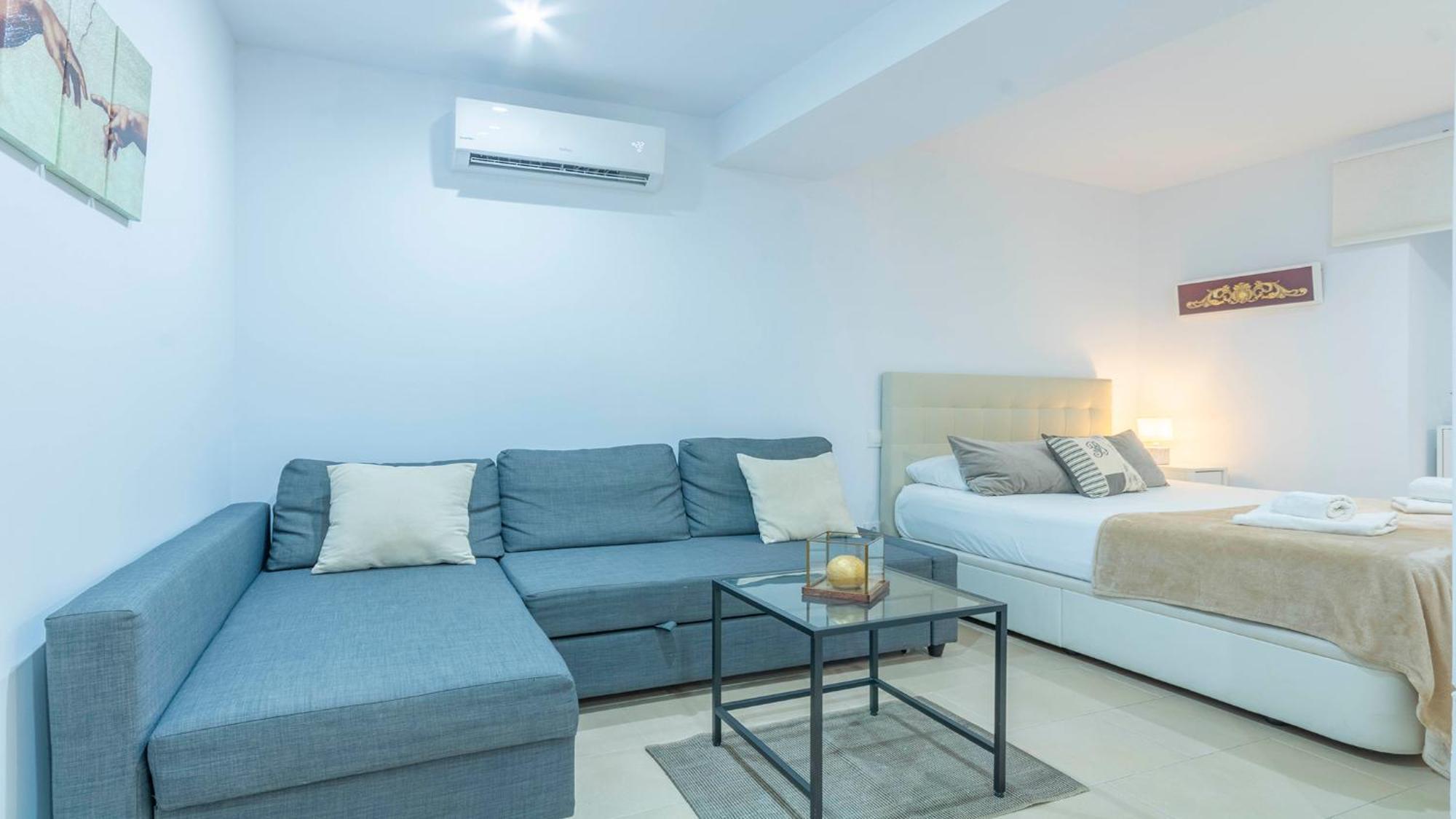 Natural Suite Sevilla Center ภายนอก รูปภาพ